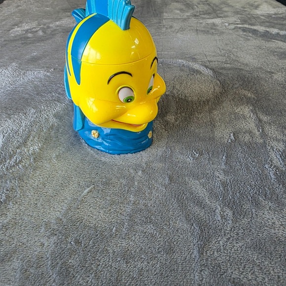Disney Other - Flounder Fish The Little Mermaid Disney On Ice Souvenir Cup Flip Lid Description